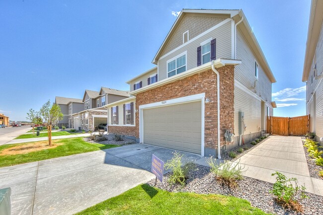 Building Photo - Gorgeous New Build 3 Bed 2 1/2 Bath in Tim...