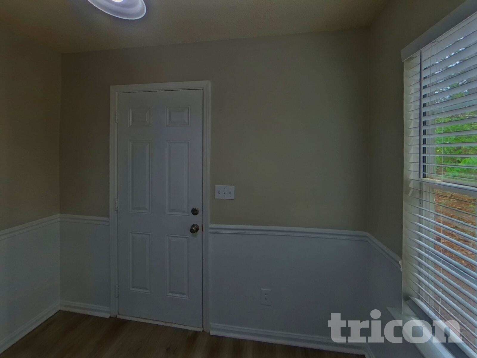 Building Photo - 421 Washington Dr