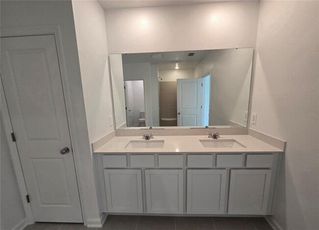Building Photo - 1582 Loxley Trl