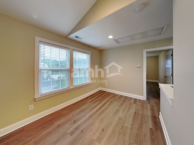 Building Photo - 6848 Cascade Dream Ct