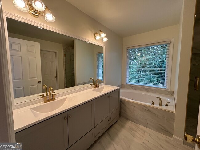 Building Photo - 5305 Derby Chase Ct