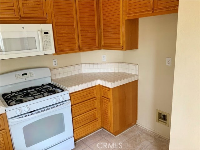 Building Photo - 124 Cartier Aisle