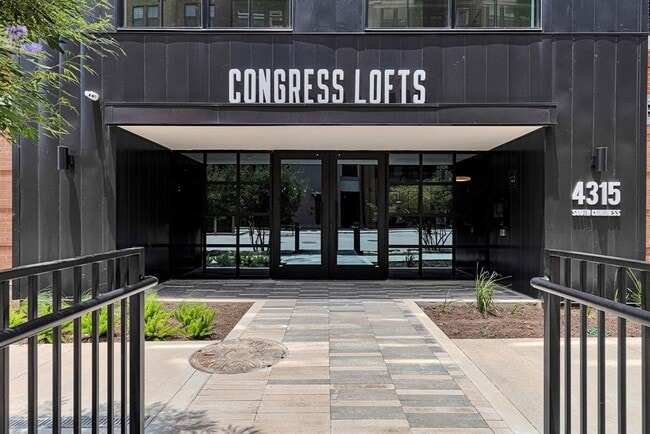 Building Photo - 4315 S Congress Ave