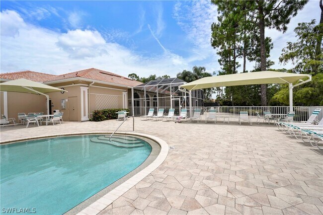 Building Photo - 6522 Waverly Green Way