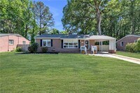 Building Photo - 116 Henry Clay Rd