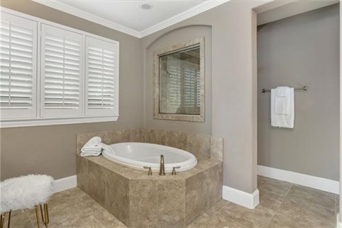 Building Photo - LSE-House, Traditional - Lantana, TX