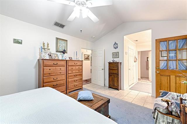 Building Photo - 105 Santee Dr