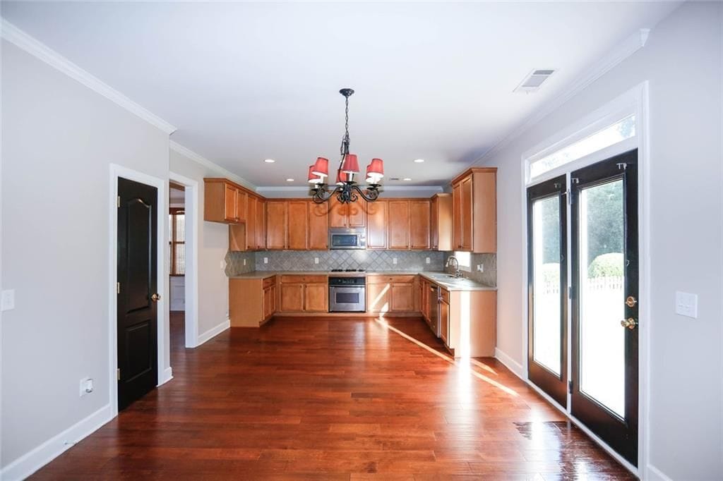 Building Photo - 3380 Gables Ct