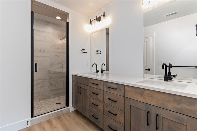 Building Photo - Brand New 3 Bed 2.5 Bath Townhouse With Many Amenities
