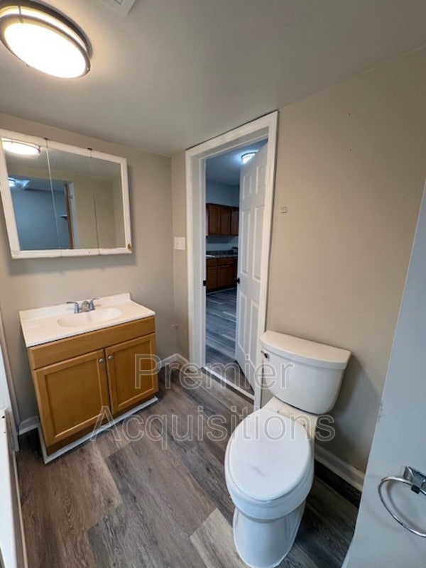 Building Photo - 2309 Locust Ave