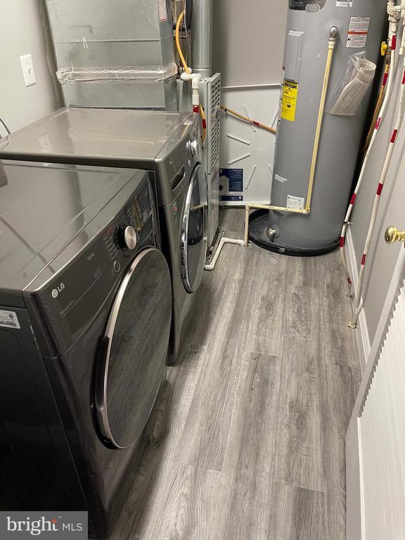 Building Photo - 831 Herring Creek Ct