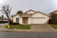 Building Photo - Remodeled 3-Bedroom Home - Fremont!