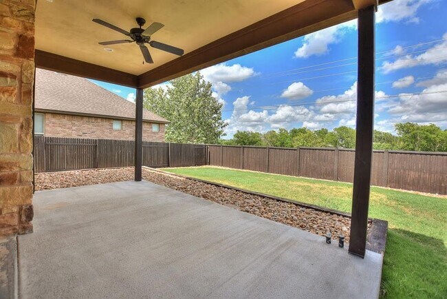 Building Photo - 1232 Clearwing Cir