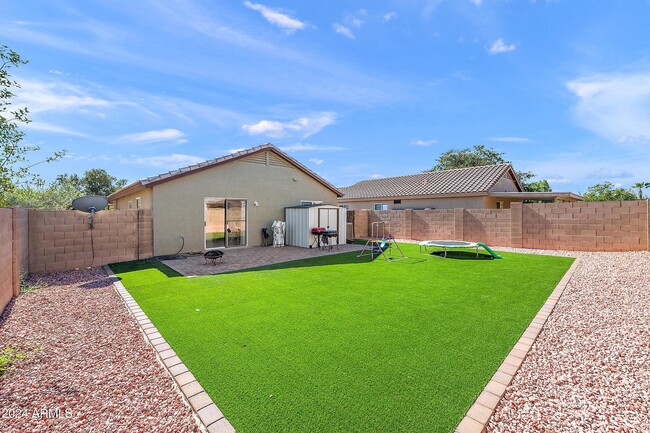 Building Photo - 12036 W Larkspur Rd