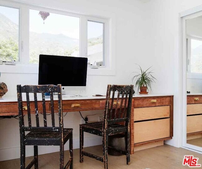 Building Photo - 30606 La Sonora Dr