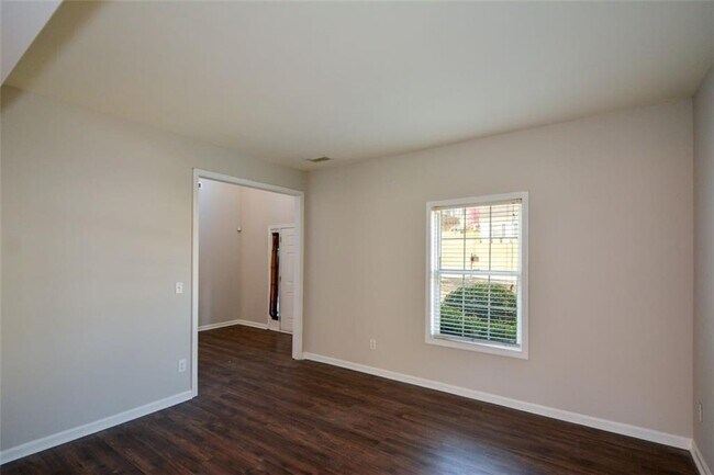 Building Photo - 3063 Grace Ct