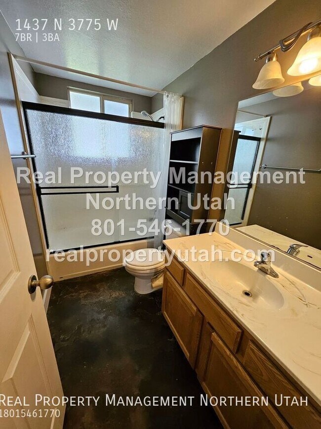 Building Photo - 1437 N 3775 W