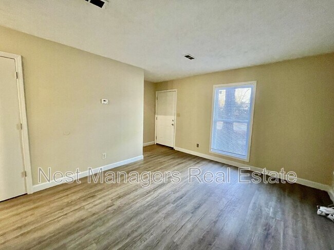 Building Photo - 5846 Aftonshire Dr