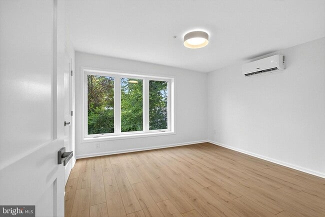 Building Photo - 20 Haddon Ave