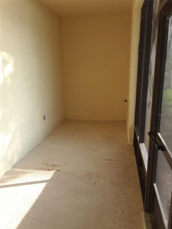 Building Photo - 2533 Old Kent Cir
