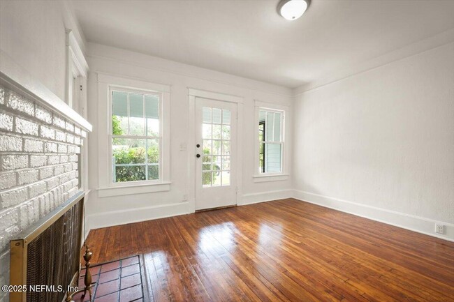 Building Photo - 3971 Boone Park Ave