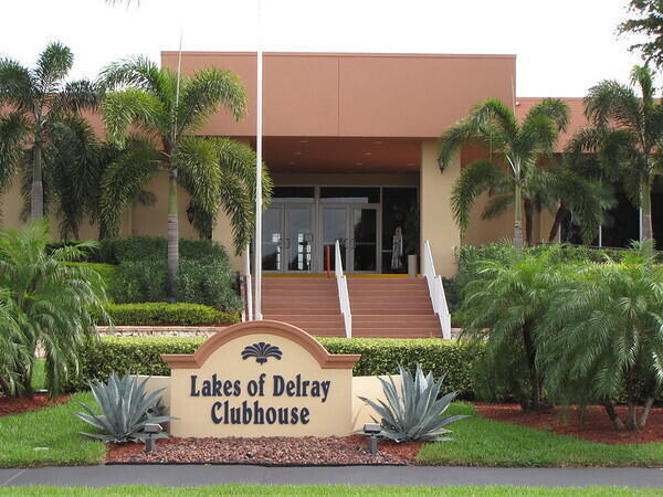 Building Photo - 15342 Lakes of Delray Blvd