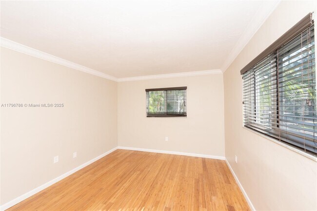 Building Photo - 201 Galen Dr