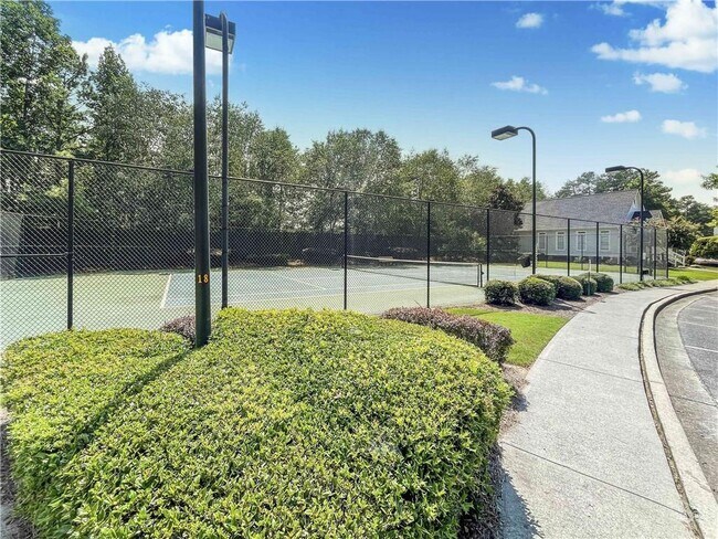 Building Photo - 4682 Liberty Square Dr