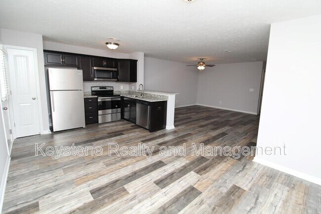 Building Photo - 1611 Railton Ct