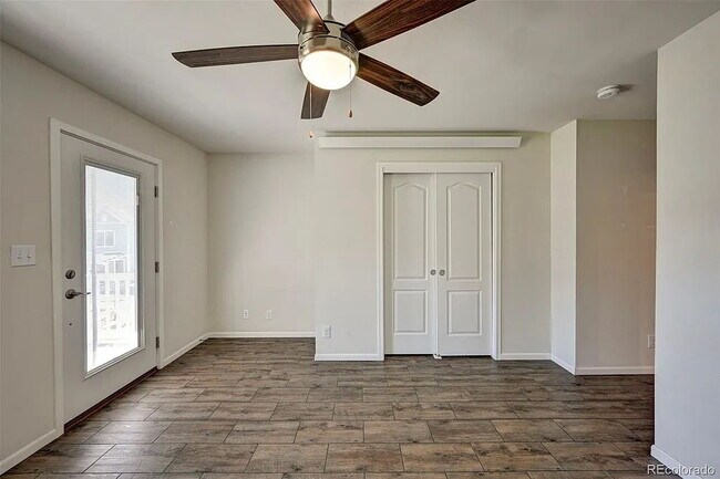 Building Photo - Charming 3-Bed, 3-Bath Home in The Farm – ...