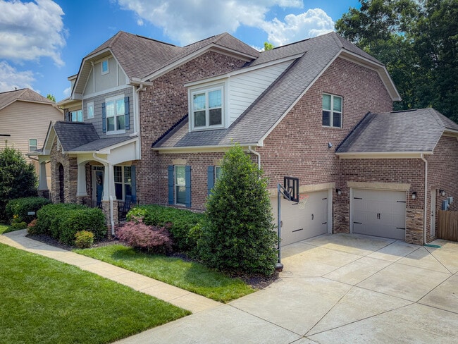 Building Photo - 4006 Tremont Dr