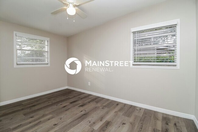 Building Photo - 3 Bedroom Pet-Friendly Home in Longwood, FL with Main Street Renewal