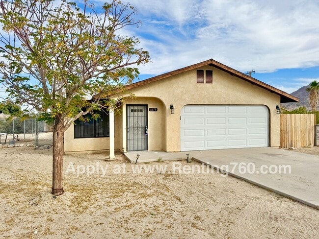 Primary Photo - Comfortable 3 Bed 2 Bath Home