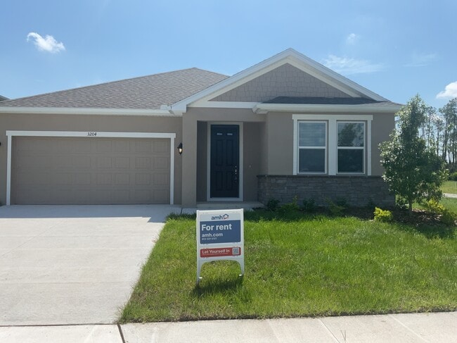 Building Photo - 3204 Carthage Ave