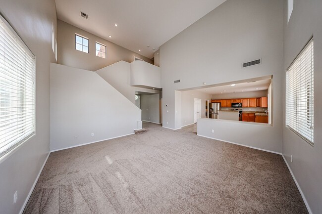 Building Photo - Welcome to this spacious 4 bedroom, 2.5 ba...