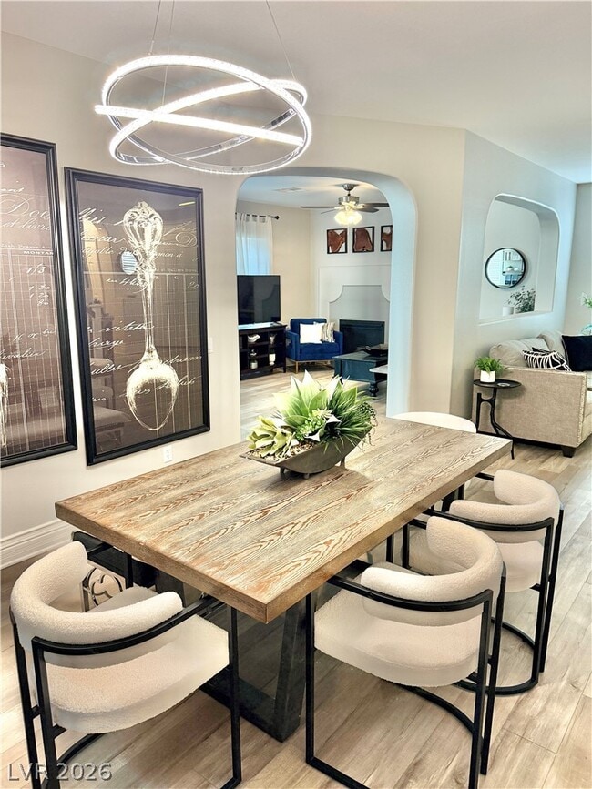 Building Photo - 399 Center Green Dr