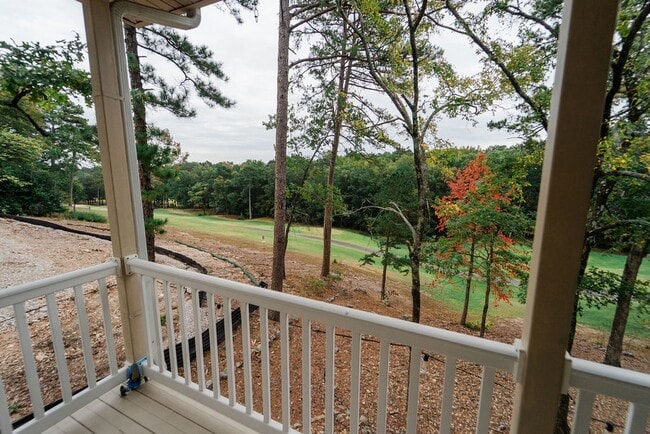 Building Photo - Beautiful 3 Bed, 2 Bath, on the 18 hole of Ponce De Leon golf course!!