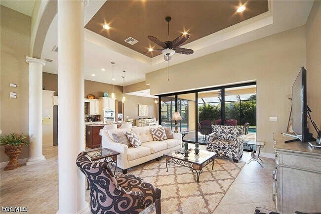 Building Photo - 1502 SW 38th St