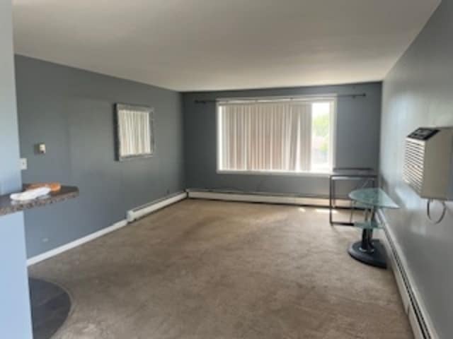 Building Photo - 1375 Rebecca Dr