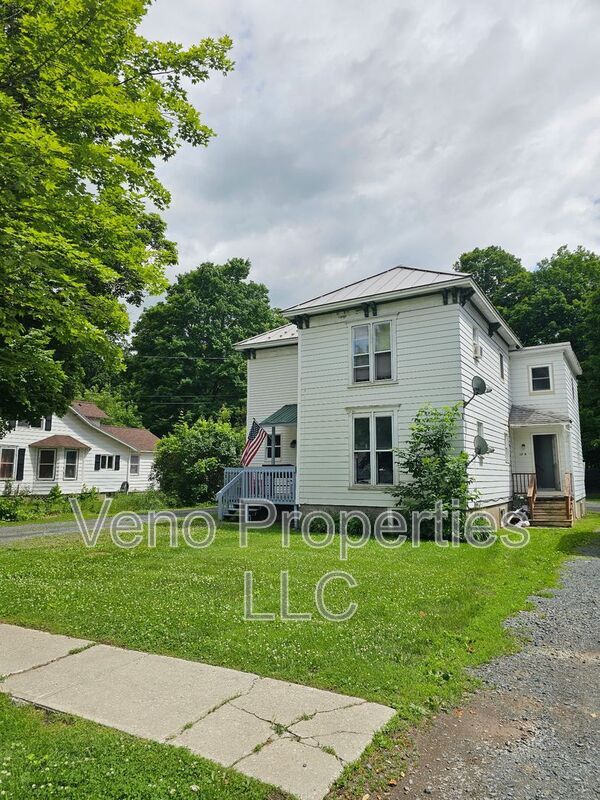 Building Photo - 17-19 Avenue A.