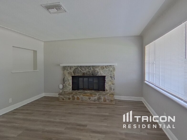Building Photo - 5930 66th Terrace