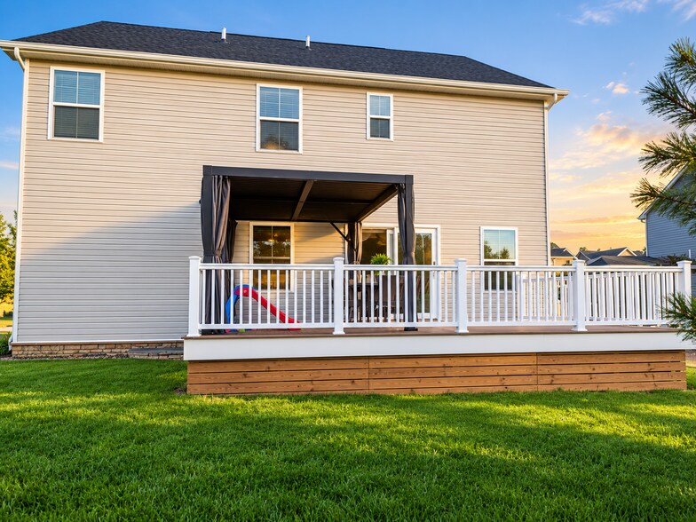 Building Photo - 3056 Eagle Ridge Dr