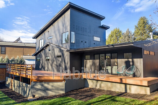 Building Photo - 3132 Crane Creek Rd
