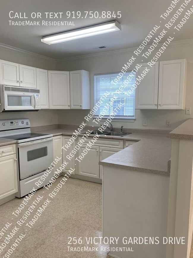 Building Photo - 256 Victory Gardens Dr