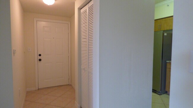 Building Photo - 6510 Emerald Dunes Dr