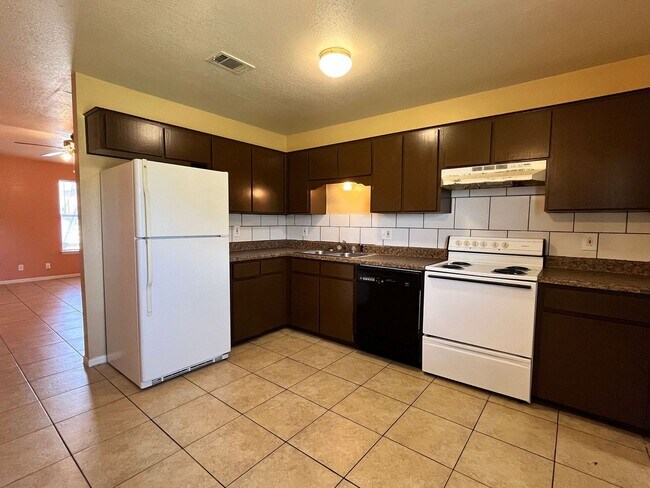 Building Photo - SECTION 8/HUD ACCEPTED - COMING SOON!
