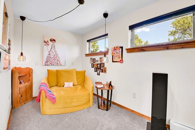 Building Photo - 29934 Paint Brush Dr