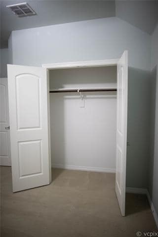 Building Photo - 907 Appalachian Dr