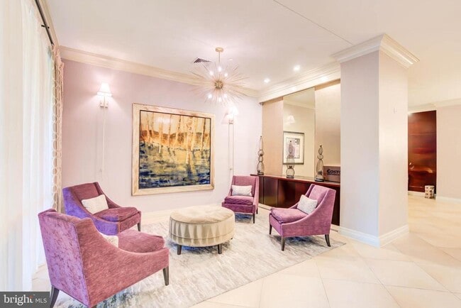 Building Photo - 2451 Midtown Ave