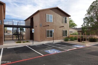 Building Photo - 6002 Pam McCall Ln